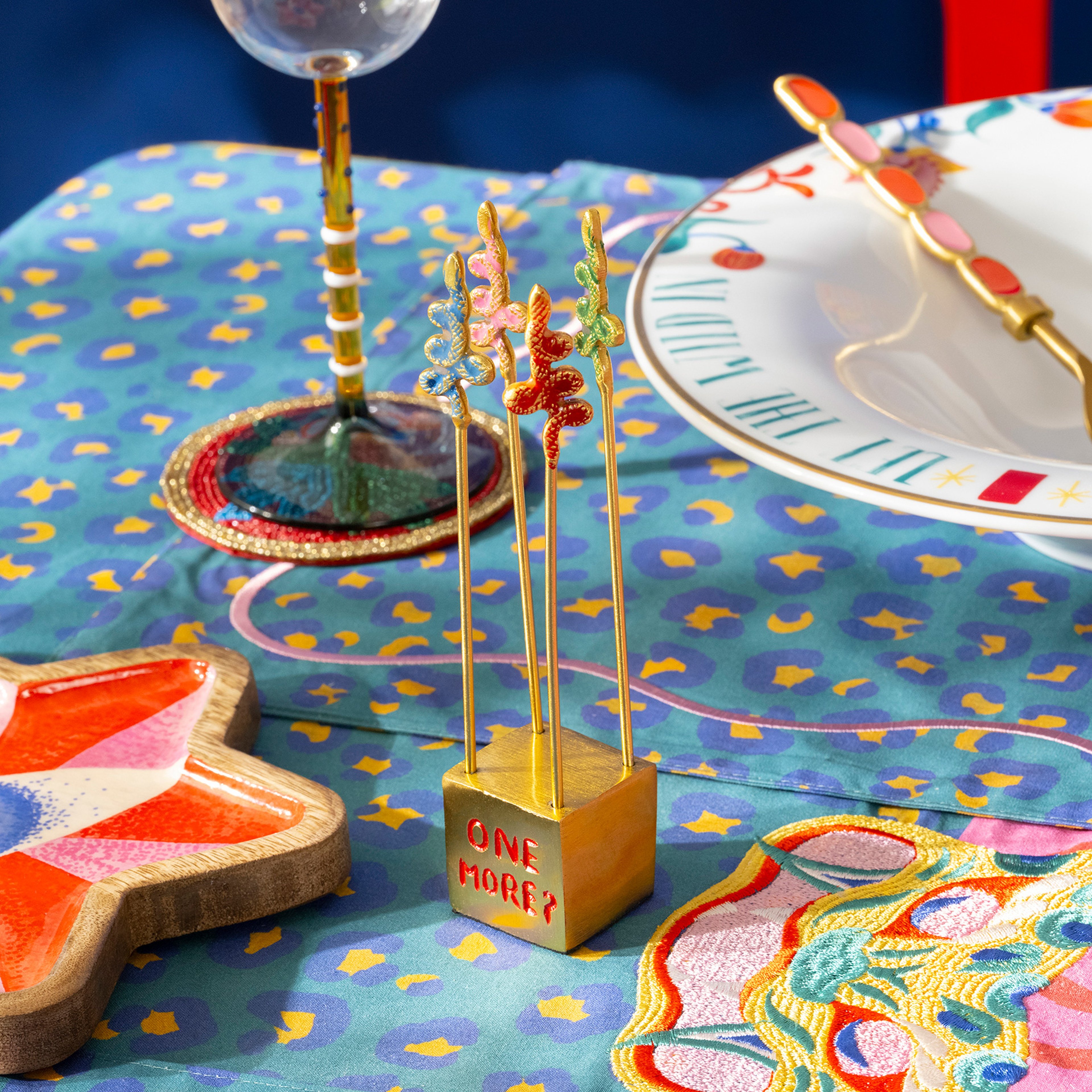 Tanda Çelik Kokteyl Çubukları 4x4x17 Cm Altın - Renkli