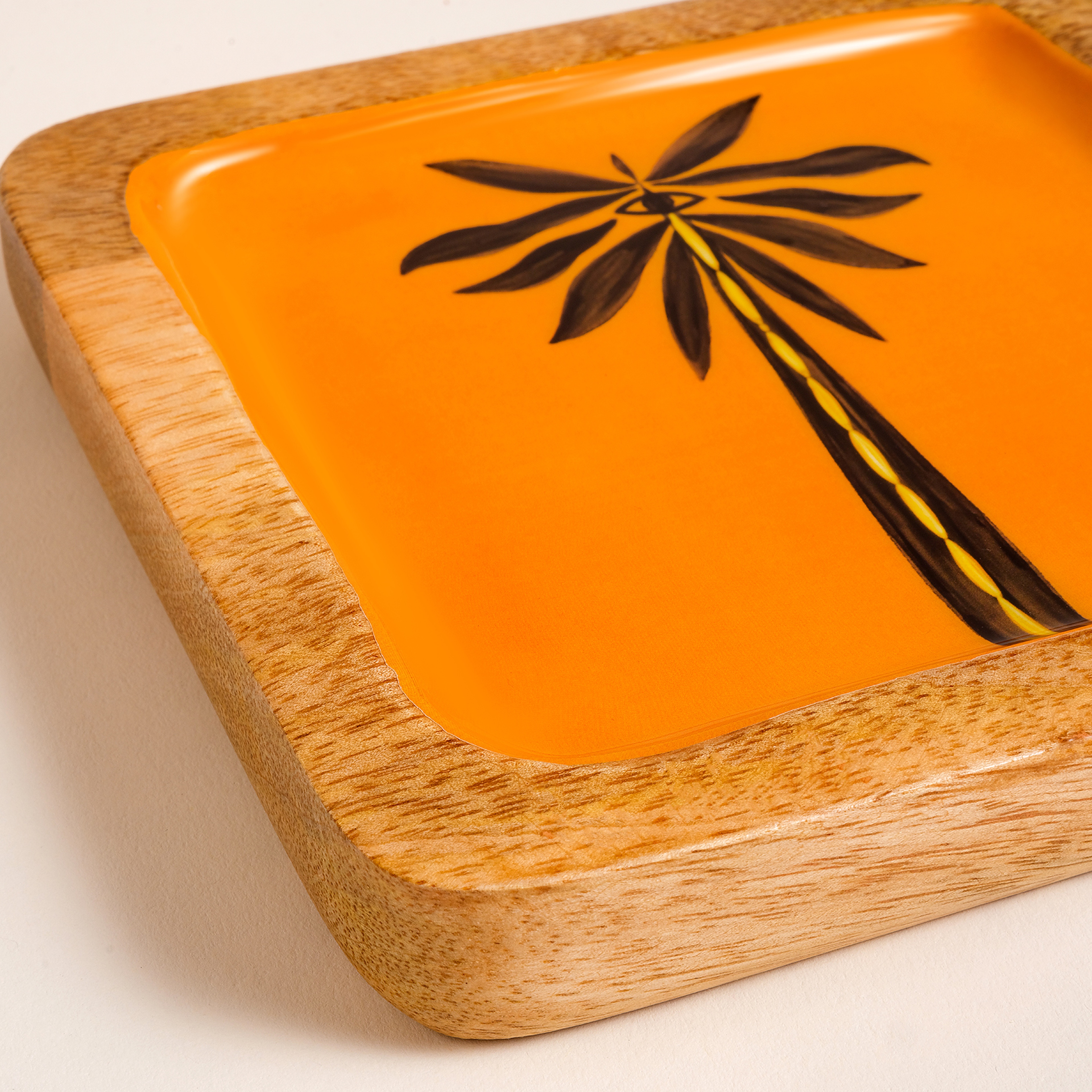 Lakrı Mango Ağacı Tepsi 15x15x2 Cm Sarı