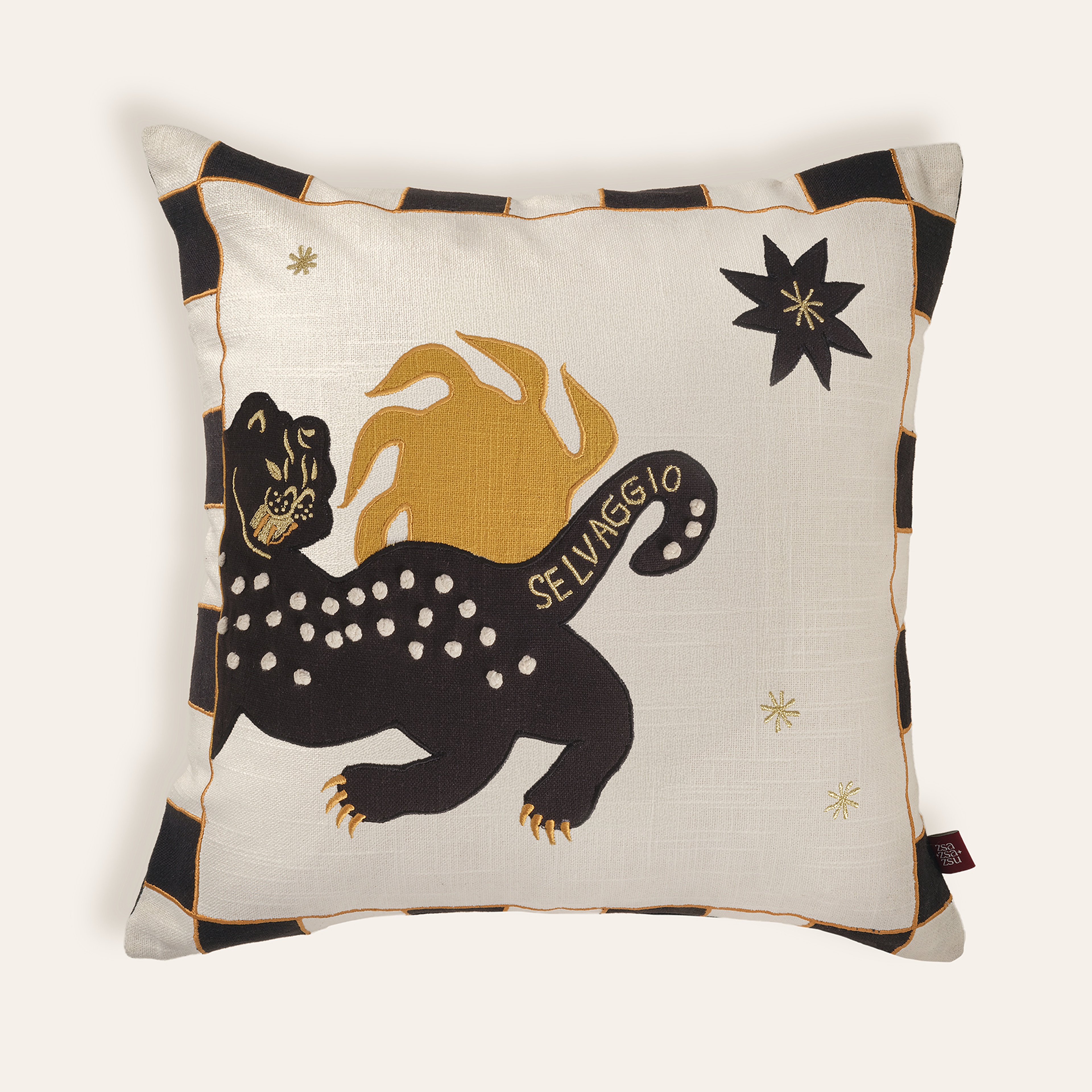 Ghunı Aplikeli Pamuk Dolgulu Kırlent 50x50 Cm Bej