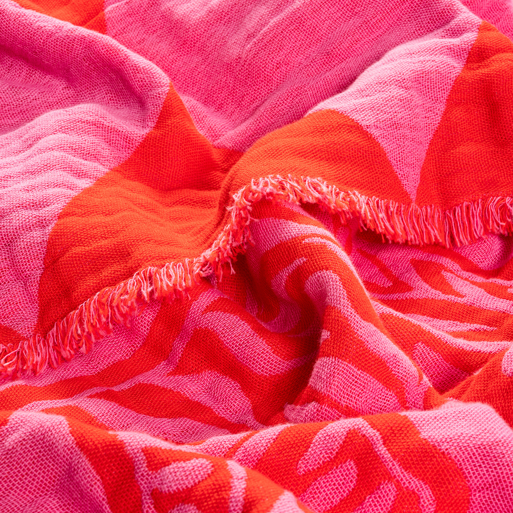 Costa Saçaklı Jakarlı Pamuk Yatak Örtüsü 260x240 Cm Kırmızı - Pembe