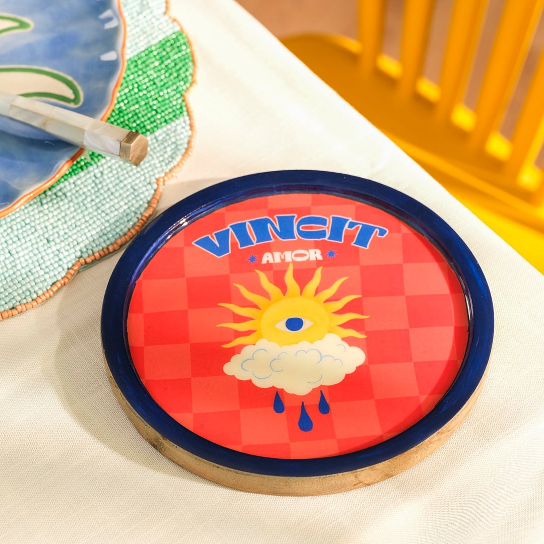 Lakrı Mango Ağacı Sunum Tahtası 18x18x1.5 Cm Kırmızı