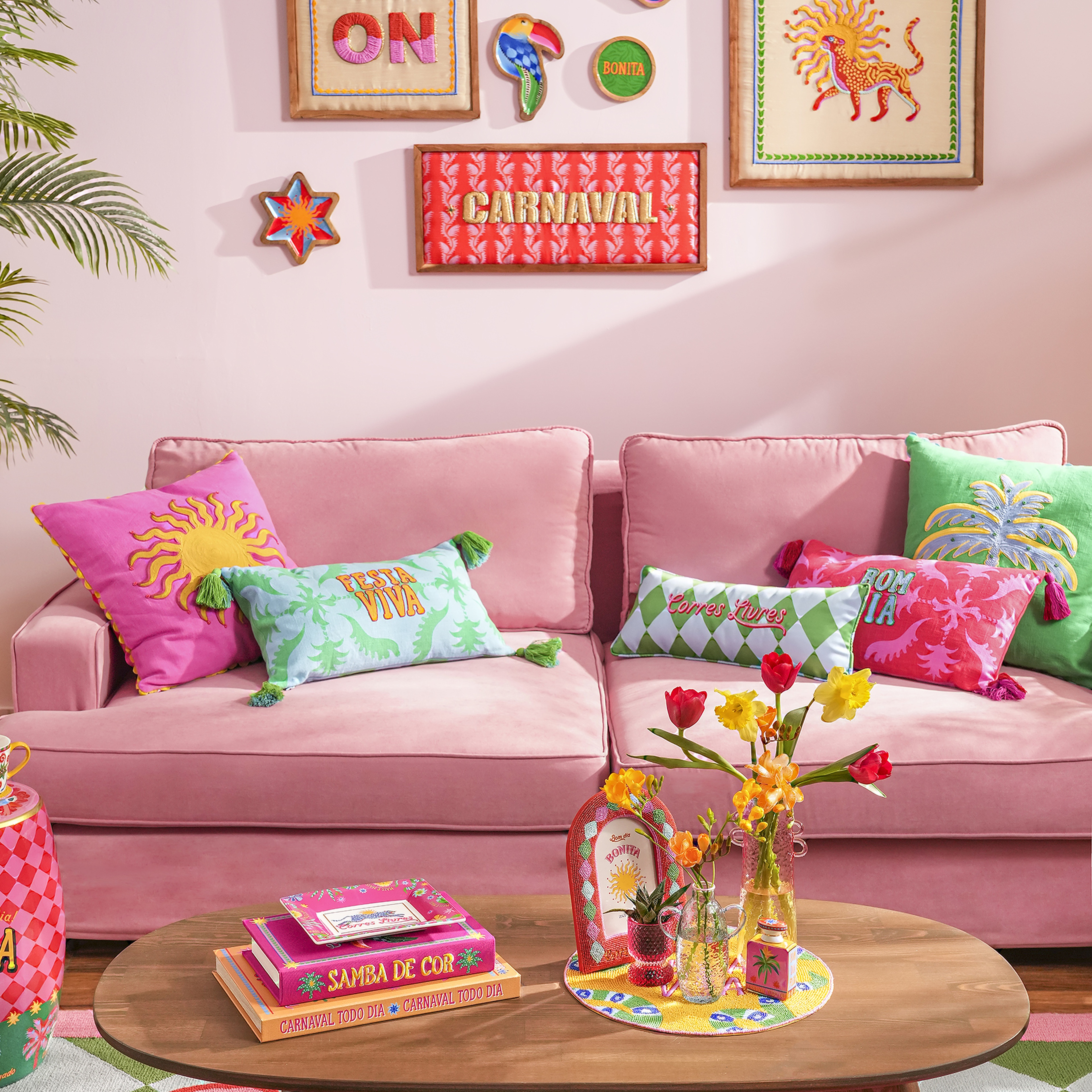 Hansı Dijital Baskılı Püsküllü Nakışlı Pamuk Dolgulu Kırlent 30x55 Cm Kırmızı - Pembe