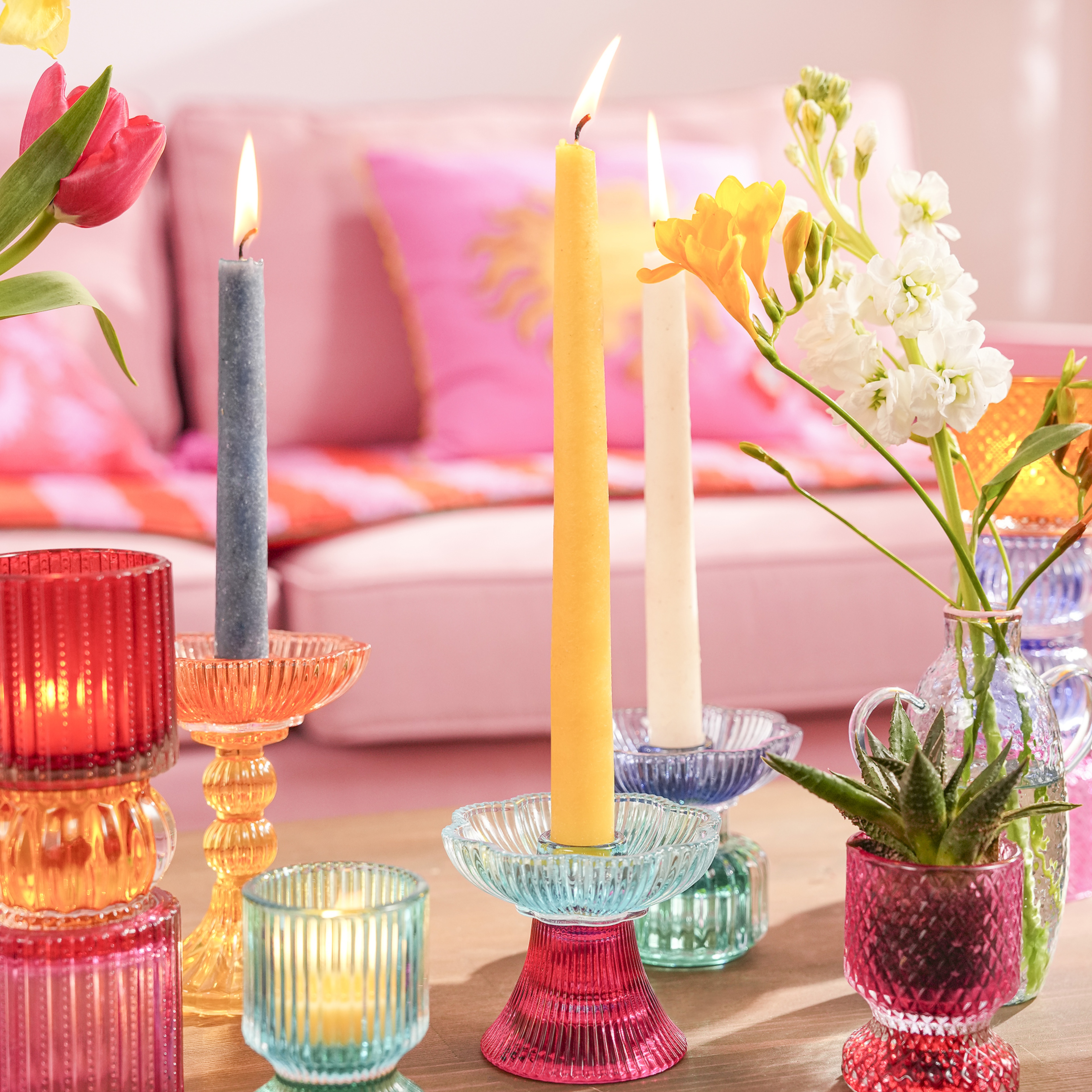 Nanjıng Cam Şamdan 10.2x10.2x8.2 Cm Renkli