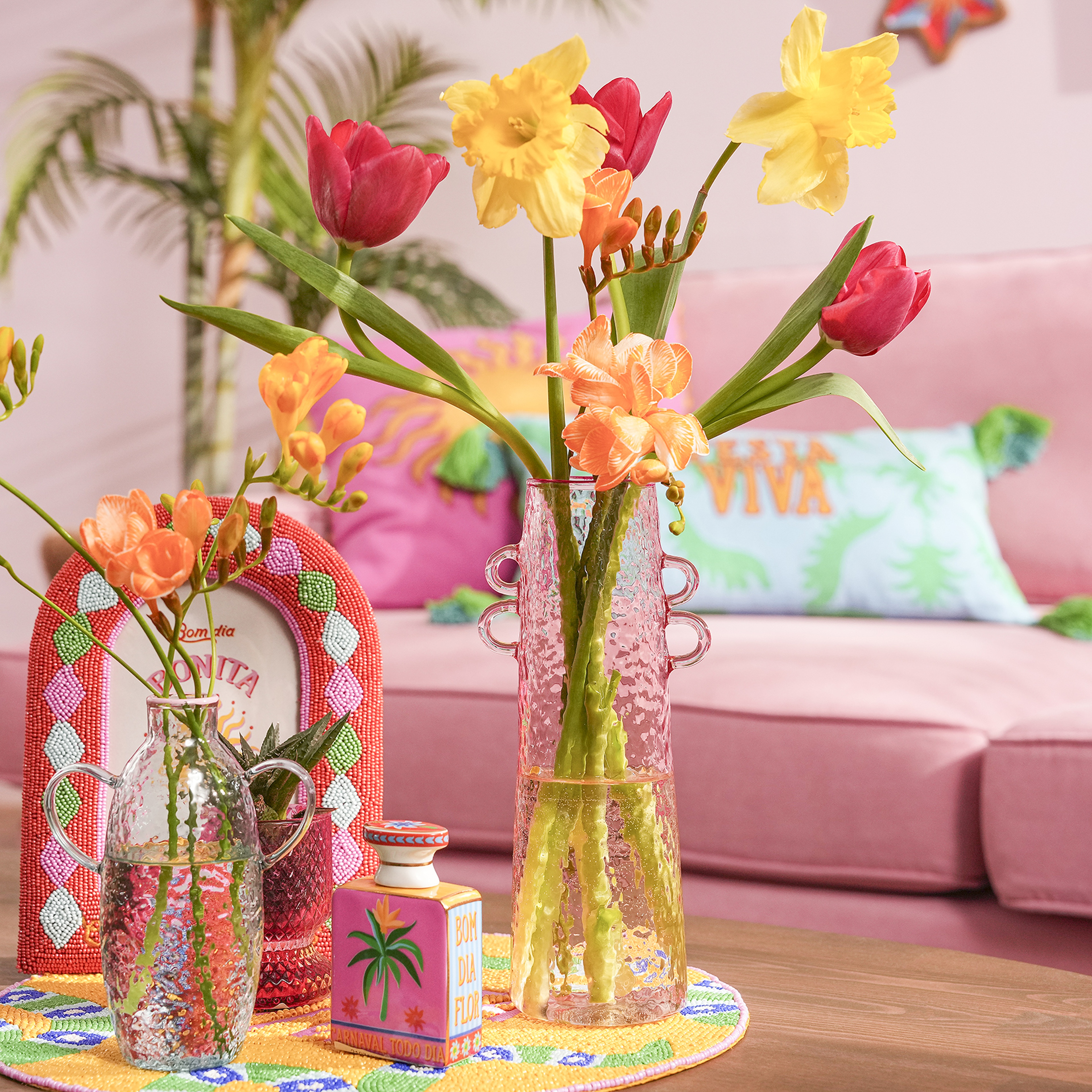 Nanjıng Borosilikat Cam Vazo 8x10x24 Cm Renkli