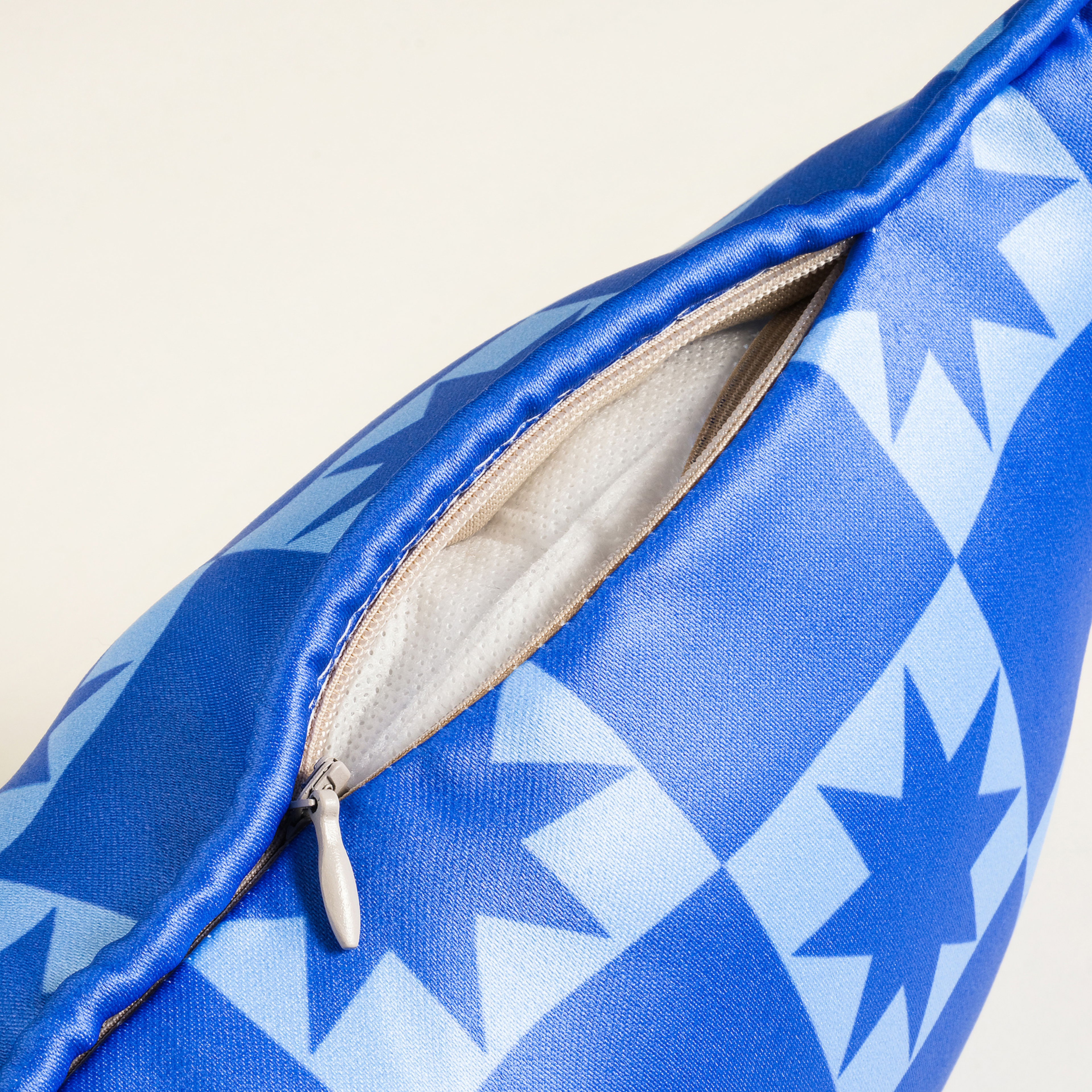 Prusa Dijital Baskılı Nakışlı Pes Dolgulu Kırlent 20x55 Cm Mavi