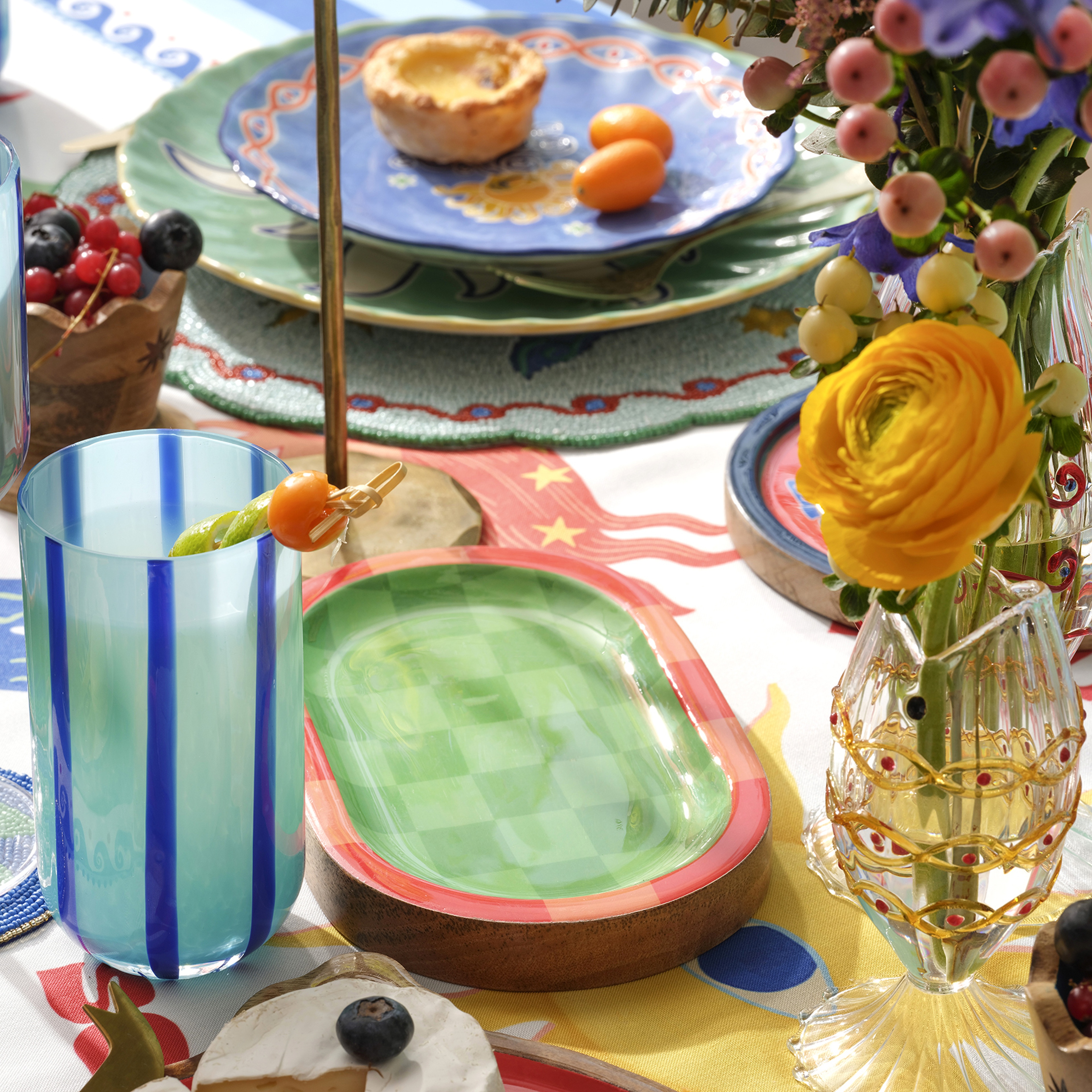 Lakrı Mango Ağacı Sunum Tahtası 22x14x2,5 Cm Yeşil