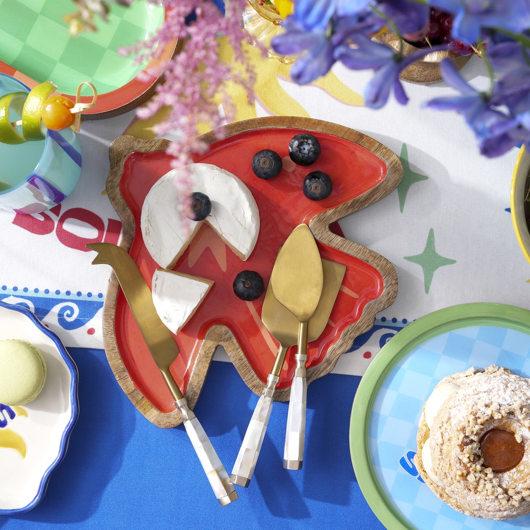 Lakrı Mango Ağacı Sunum Tahtası 24.5x22 Cm Kırmızı