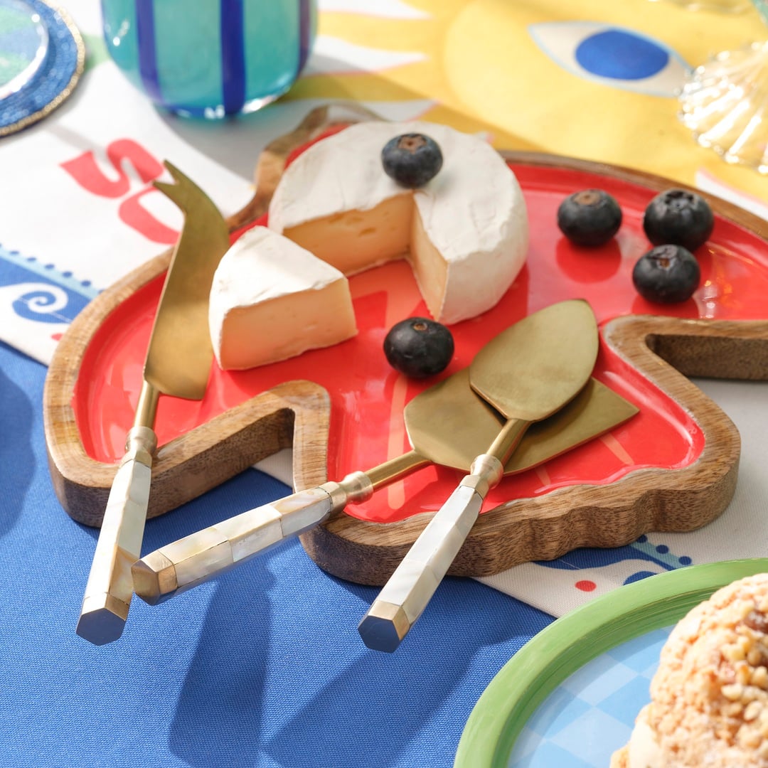 Lakrı Mango Ağacı Sunum Tahtası 24.5x22 Cm Kırmızı