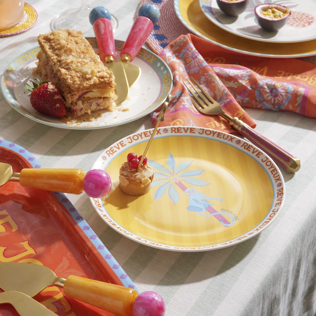 Luohu Porselen Pasta Tabağı 21 Cm Renkli