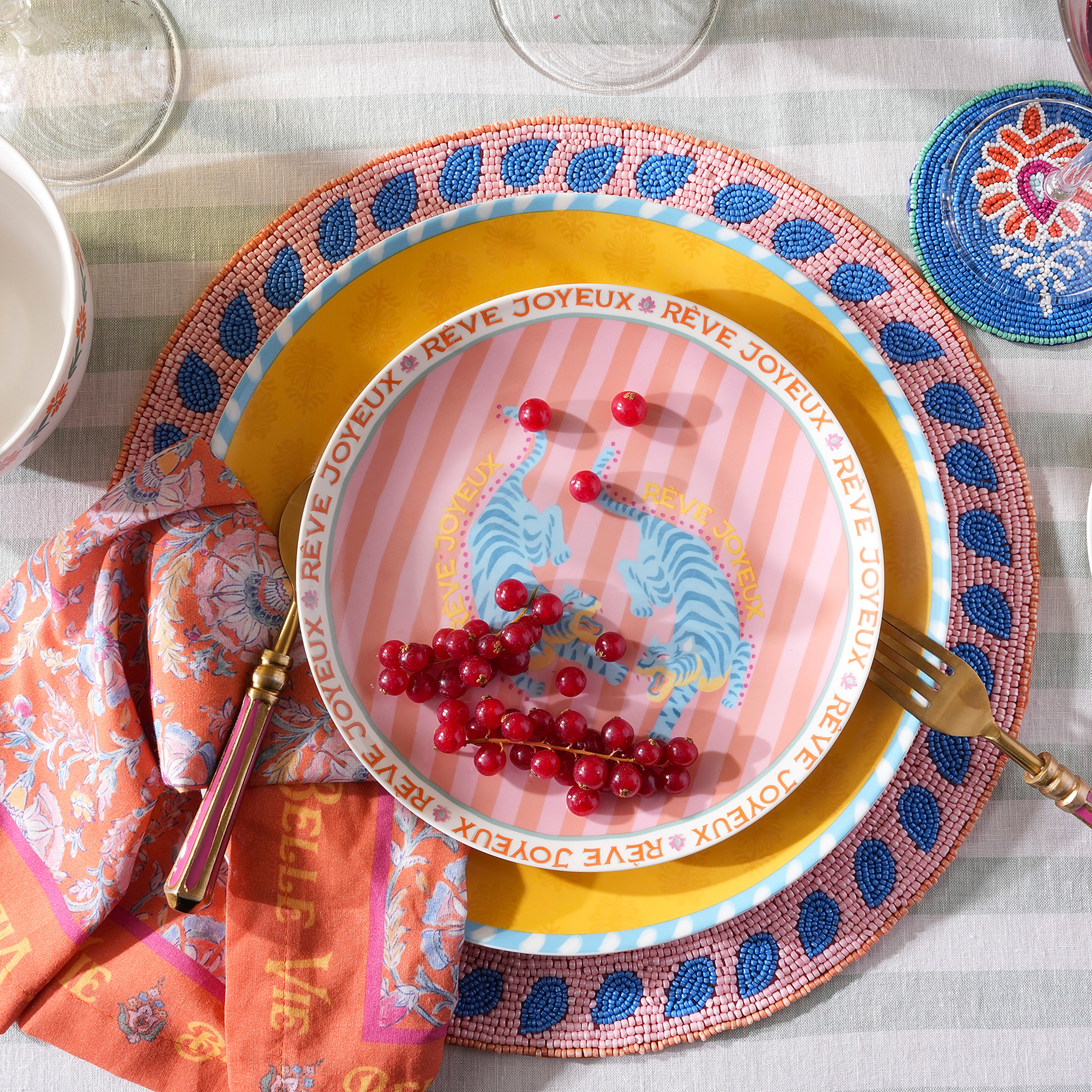 Luohu Porselen Pasta Tabağı 21 Cm