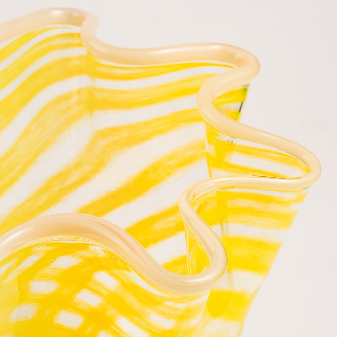 Baıta El Üretimi Cam Vazo 30x30x21.5 Cm Sarı