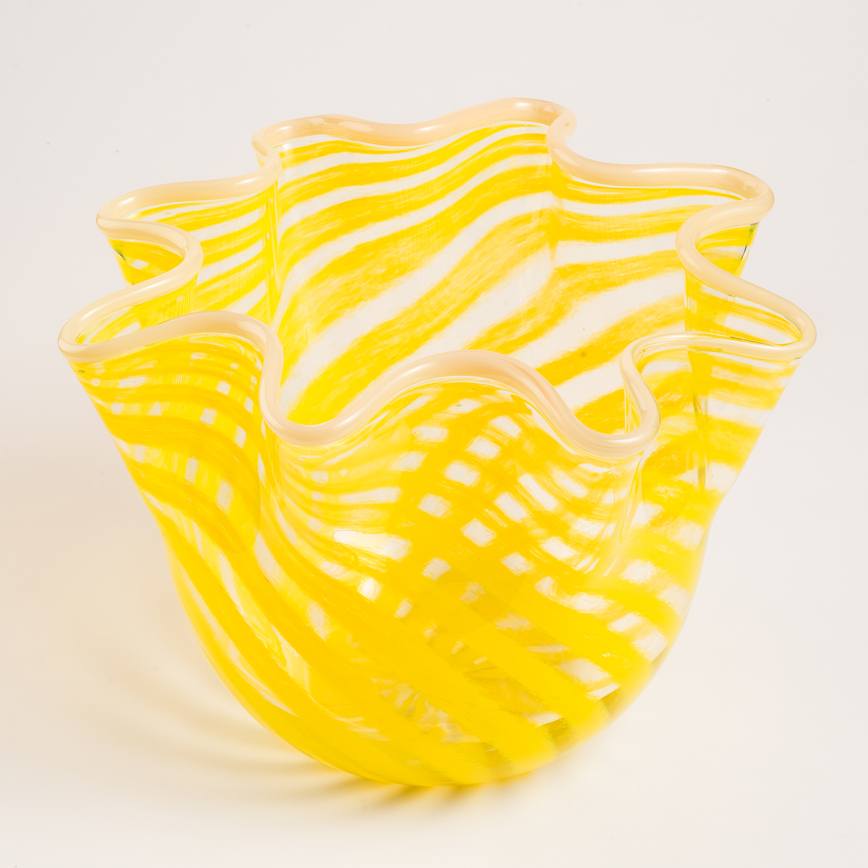 Baıta El Üretimi Cam Vazo 30x30x21.5 Cm Sarı