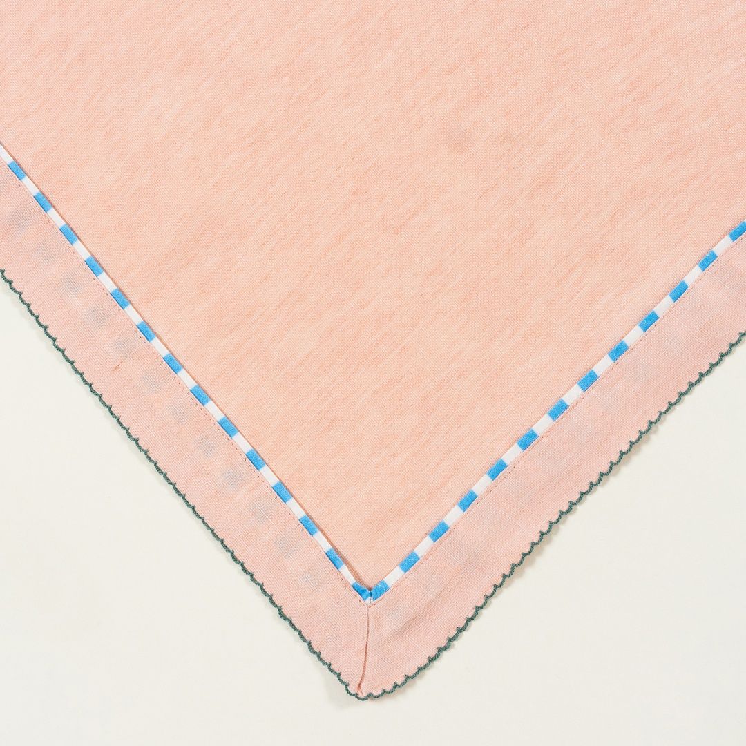 Nilüfer Açık Pembe Masa Örtüsü 160x240 Cm
