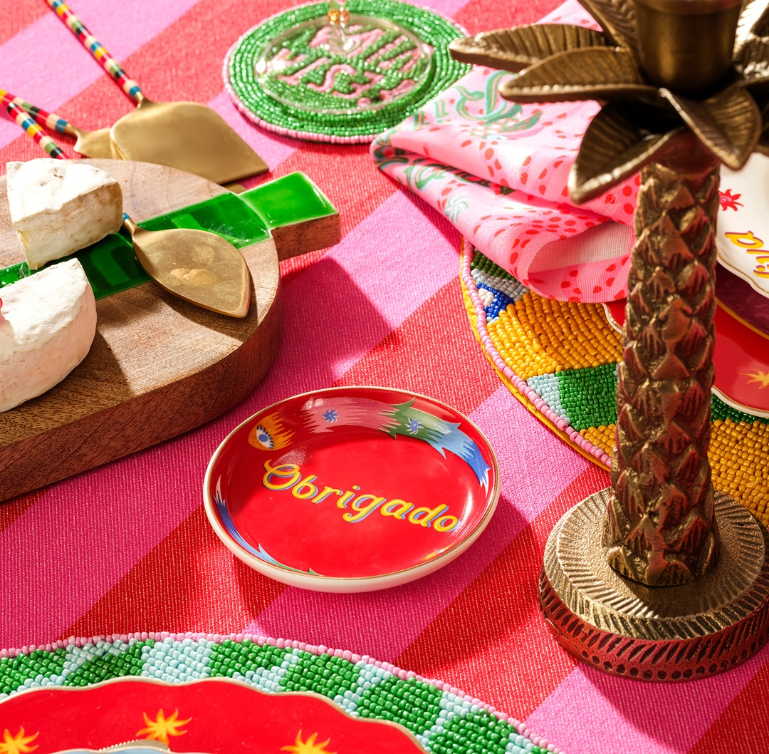 Luohu Porselen Tabak 10 Cm Kırmızı