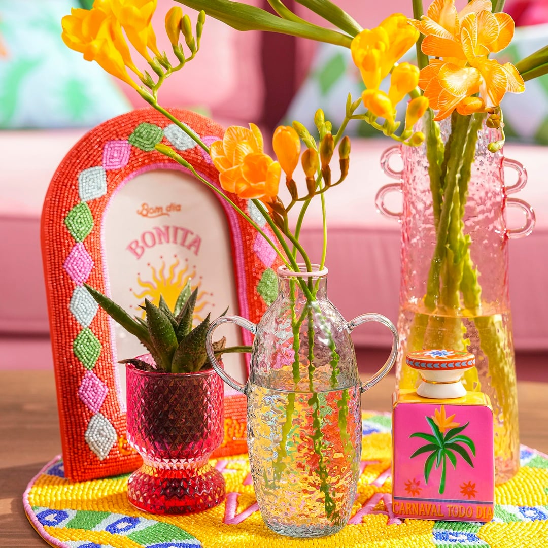 Nanjıng Borosilikat Cam Vazo 10.5x6.5x15.5 Cm Renkli