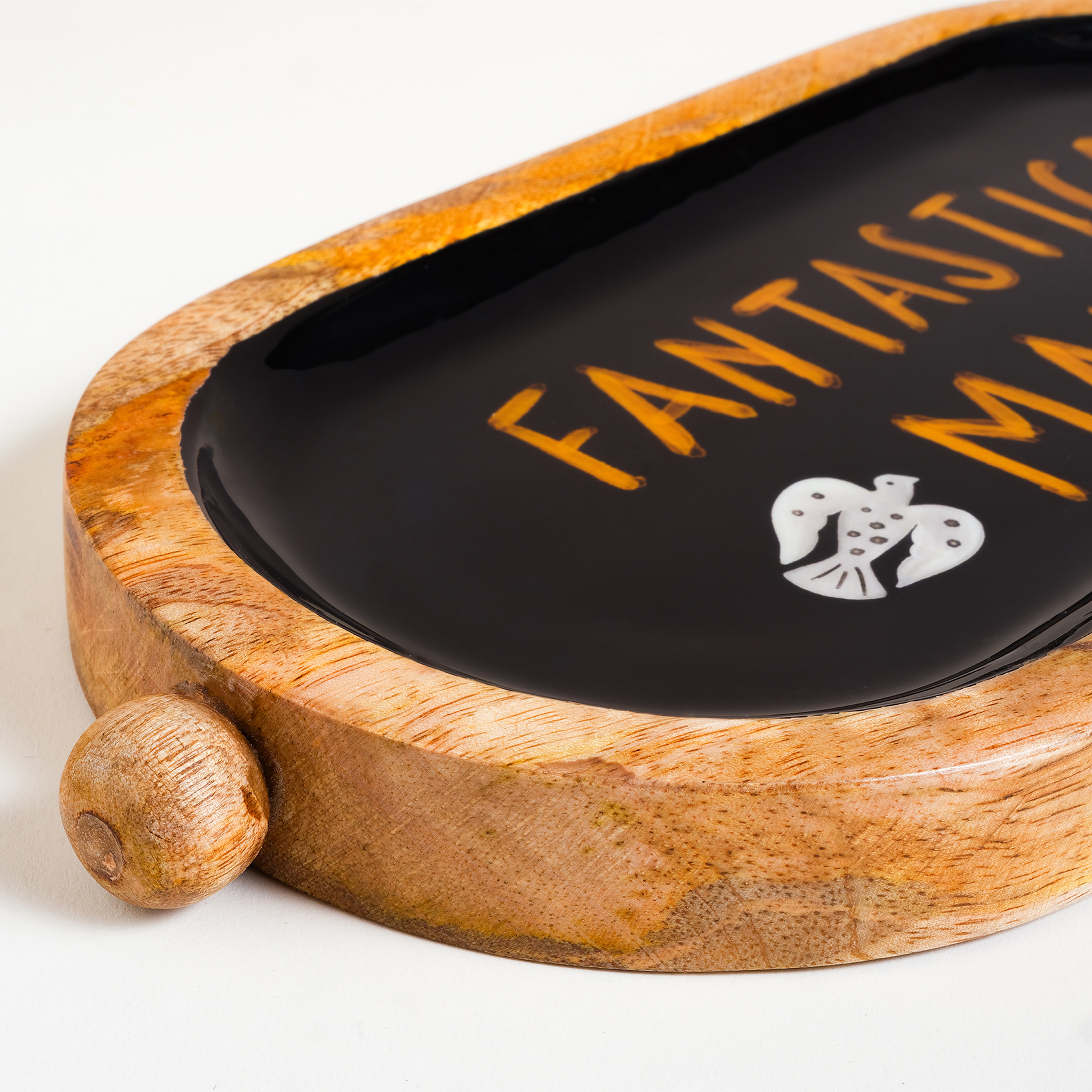 Lakrı Mango Ağacı Tepsi 28 Cm