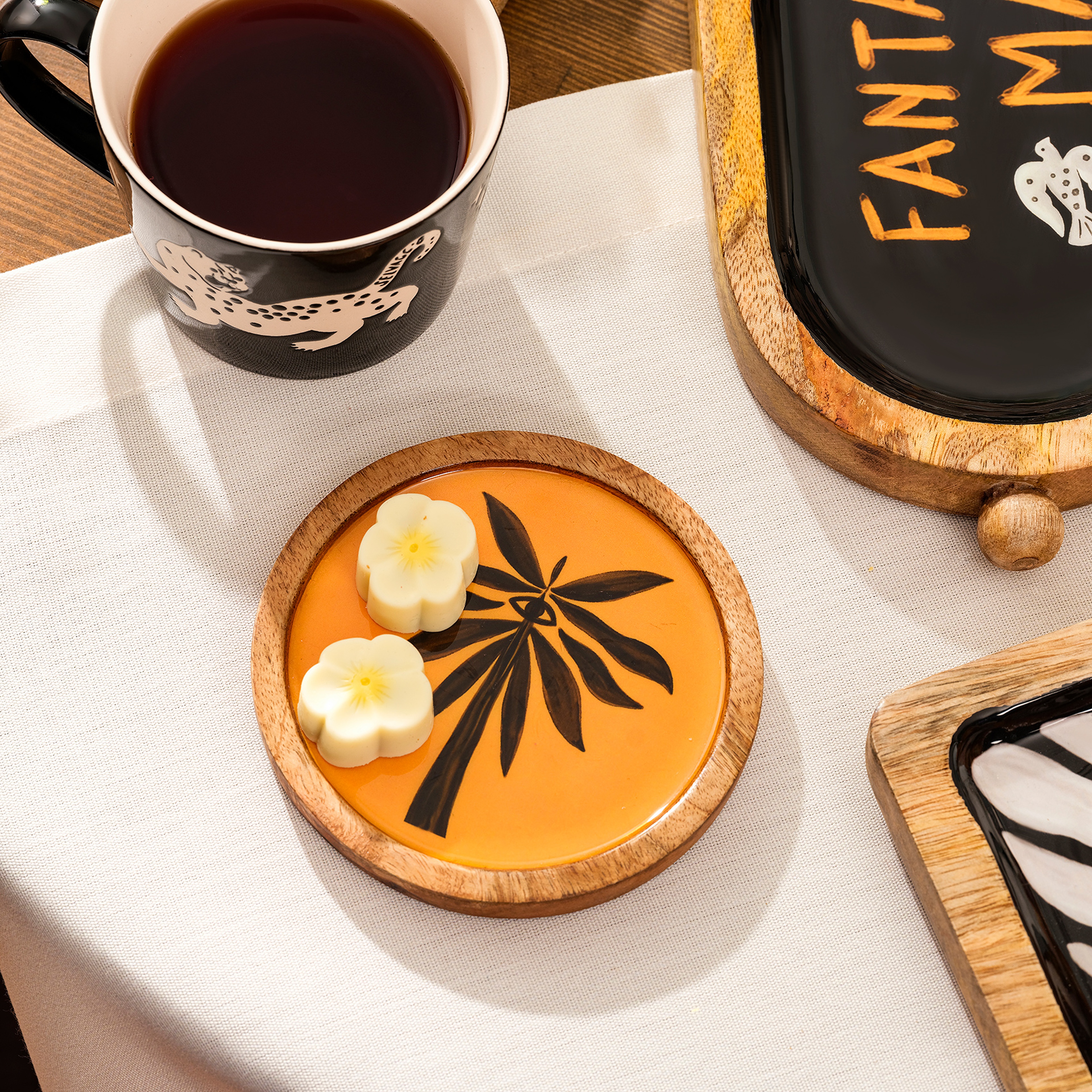 Lakrı Siyah Mango Ağacı Bardak Altlığı 12x12 Cm