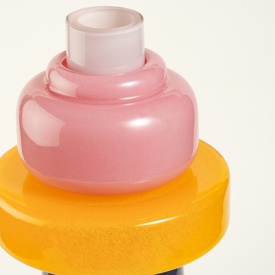 Baıta El Üretimi Cam Vazo 16.5x16.5x46 Cm Renkli