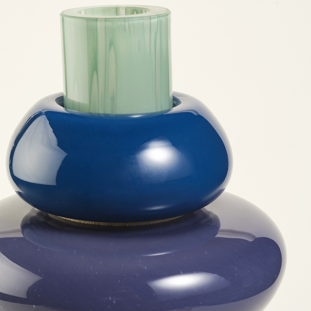 Baıta El Üretimi Cam Vazo 20x20x39 Cm Renkli