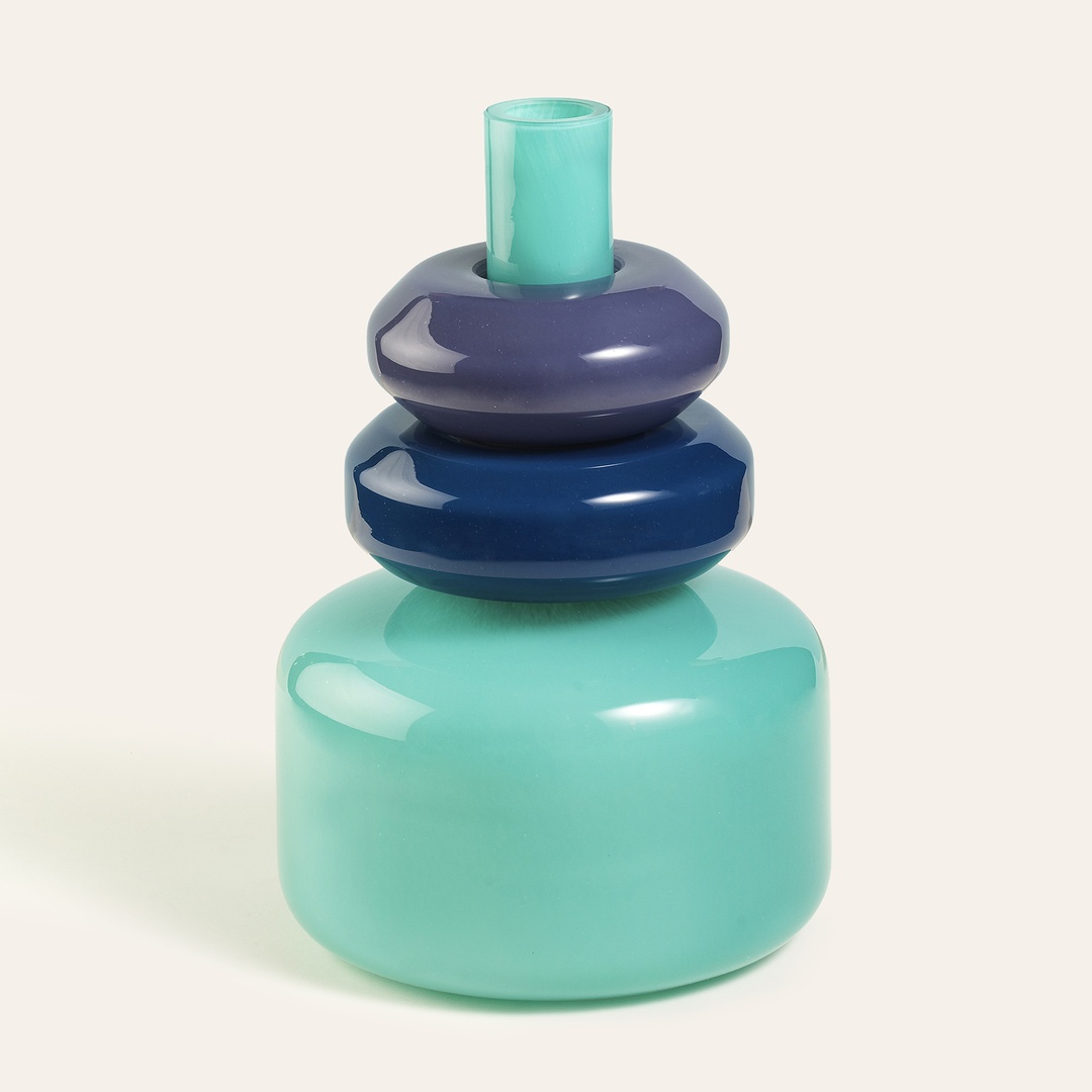 Baıta El Üretimi Cam Vazo 22x22x33 Cm Renkli