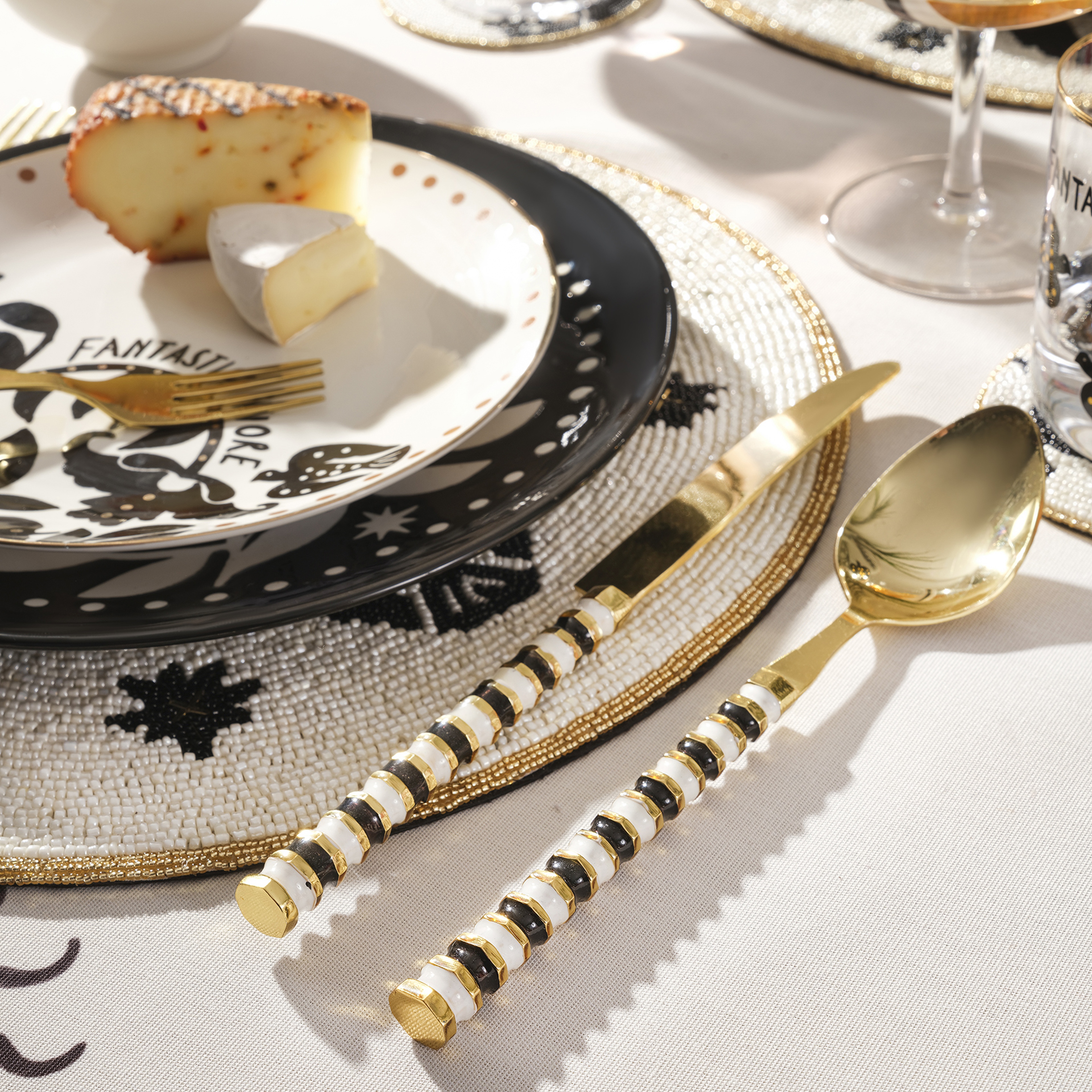 Tanda Paslanmaz Çelik-pirinç Çatal Kaşık Bıçak Seti - Sıyah - Beyaz